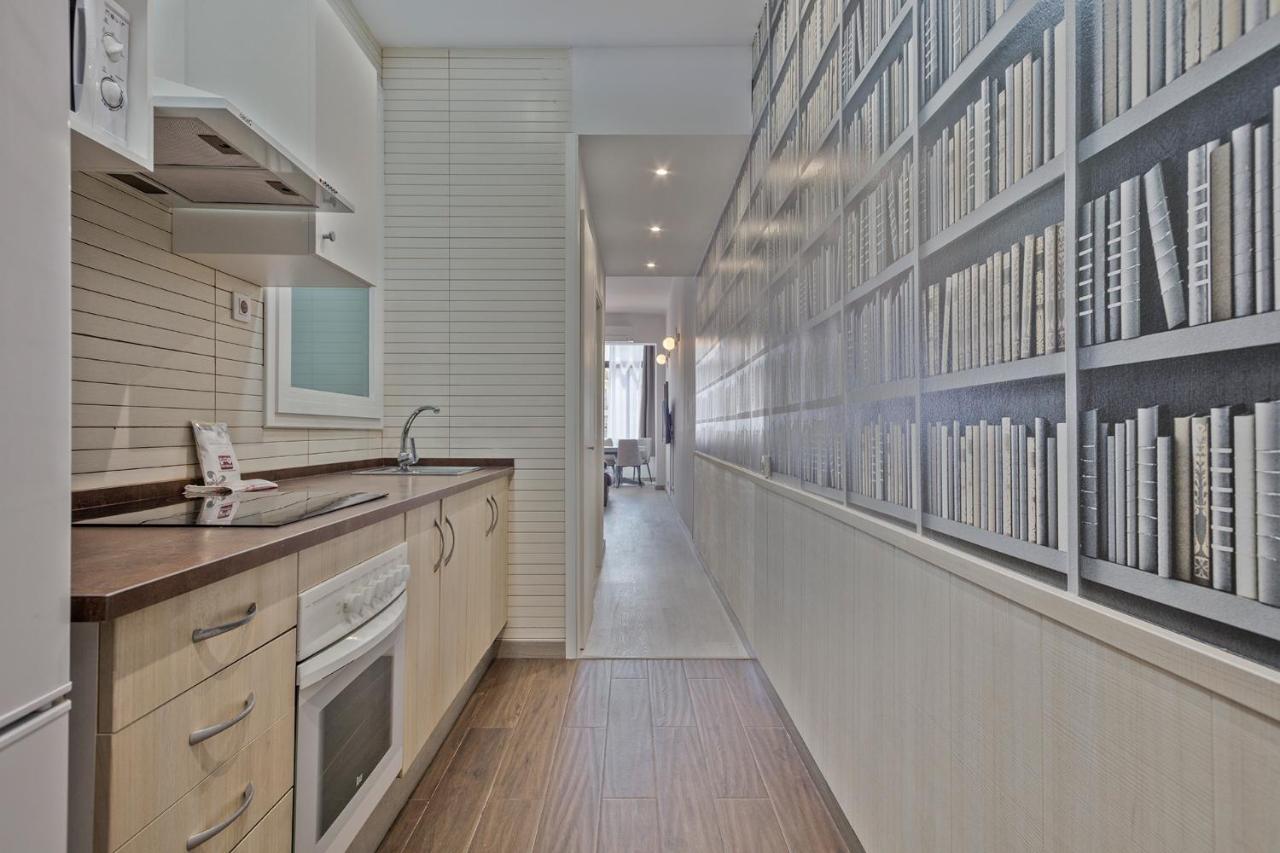 Alcam Books Apartment Barcelona Luaran gambar