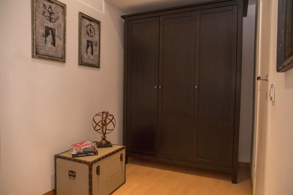 Alcam Books Apartment Barcelona Luaran gambar